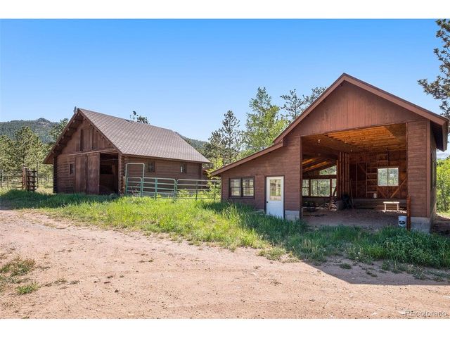 212 Valley Rd, Lyons, CO 80540