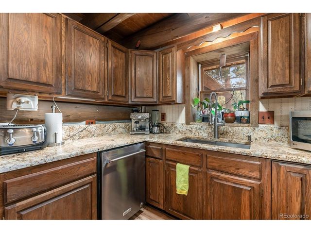 212 Valley Rd, Lyons, CO 80540