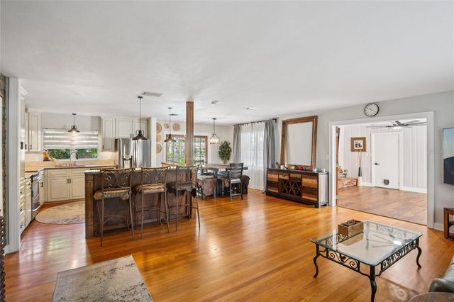 804 WOODRUFF AVENUE, Clearwater, FL 33756