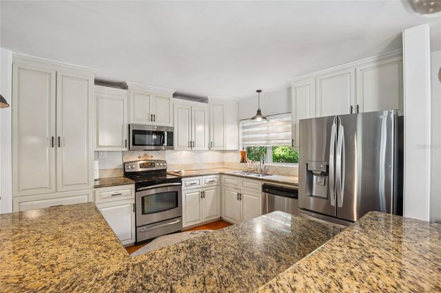 804 WOODRUFF AVENUE, Clearwater, FL 33756
