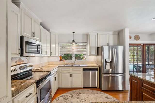 804 WOODRUFF AVENUE, Clearwater, FL 33756
