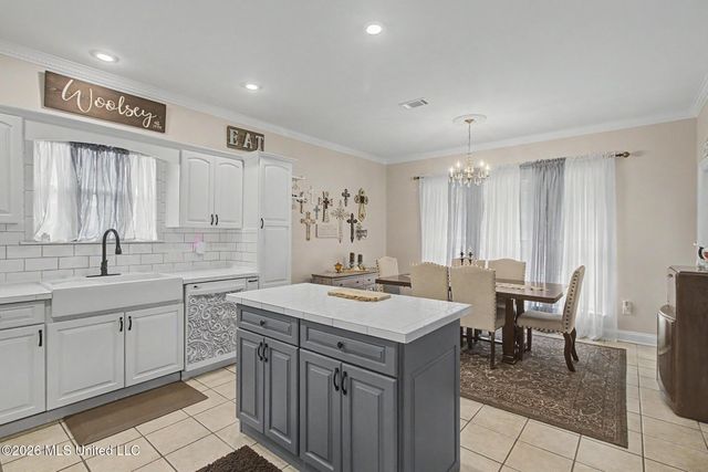 73636 Diamondhead Drive, Diamondhead, MS 39525