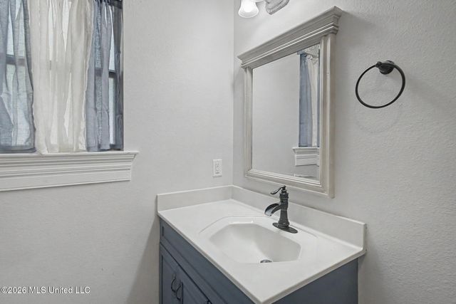 73636 Diamondhead Drive, Diamondhead, MS 39525