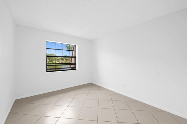 3574 NW 95th Terrace 8q, Fort Lauderdale, FL 33351