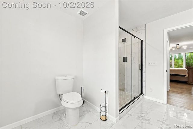 45563 Thorn Tree Lane, Macomb, MI 48044