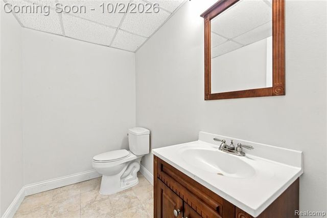 45563 Thorn Tree Lane, Macomb, MI 48044
