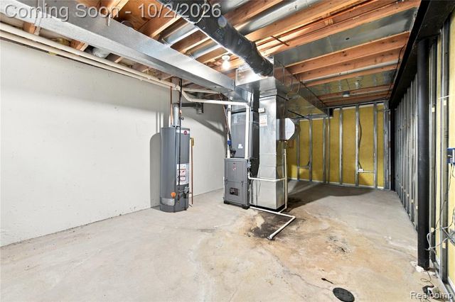 45563 Thorn Tree Lane, Macomb, MI 48044