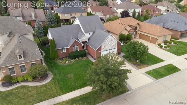 45563 Thorn Tree Lane, Macomb, MI 48044