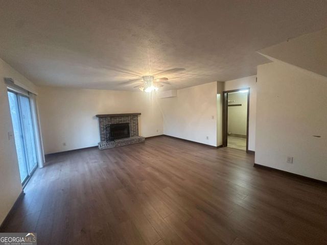 313 Ridge Trail, Riverdale, GA 30274