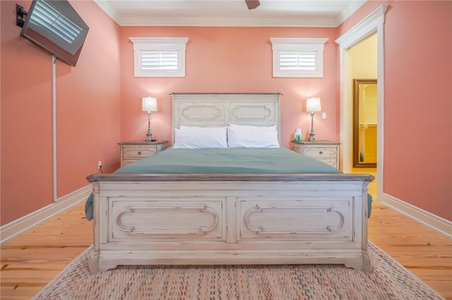 412 Sailhouse Way, Rockport, TX 78382