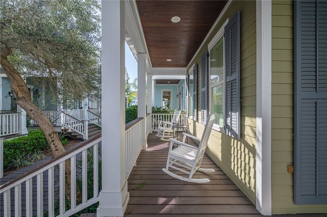 412 Sailhouse Way, Rockport, TX 78382