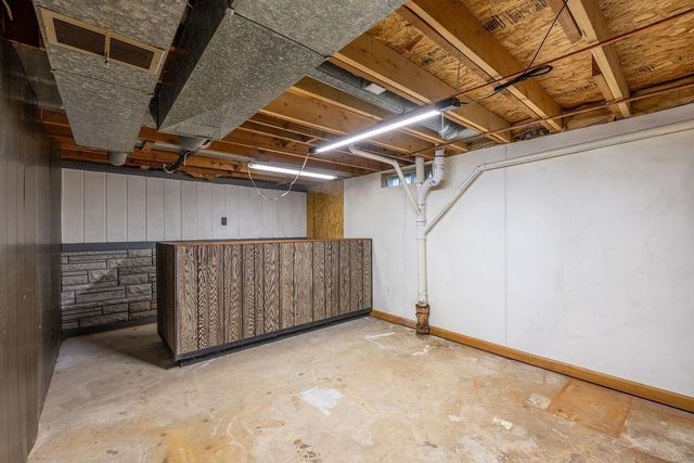 344 W BUEHLER AVENUE, Nekoosa, WI 54457