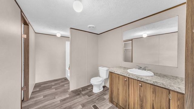 4800 Plum Bush Street, Granbury, TX 76048