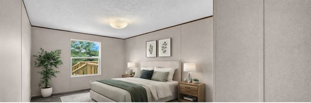 4800 Plum Bush Street, Granbury, TX 76048