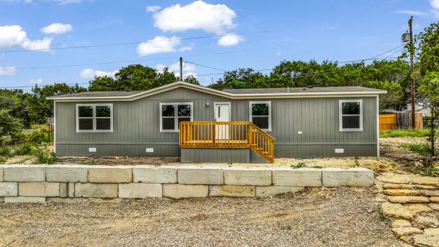 4800 Plum Bush Street, Granbury, TX 76048