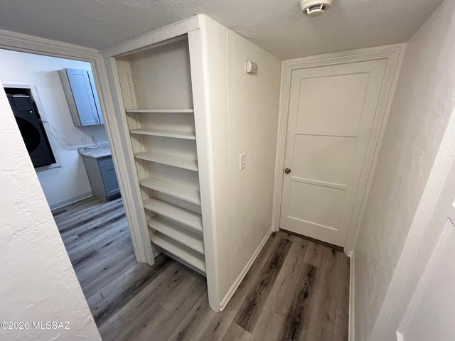 2220 E Grant Road A, Tucson, AZ 85716