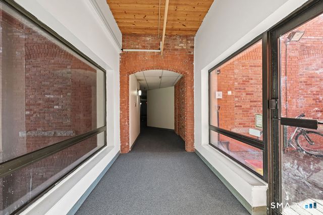 222 Williams Street East APT 223, Glastonbury, CT 06033