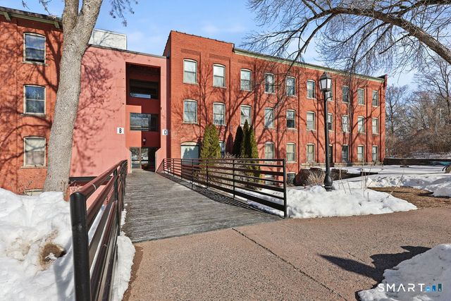 222 Williams Street East APT 223, Glastonbury, CT 06033