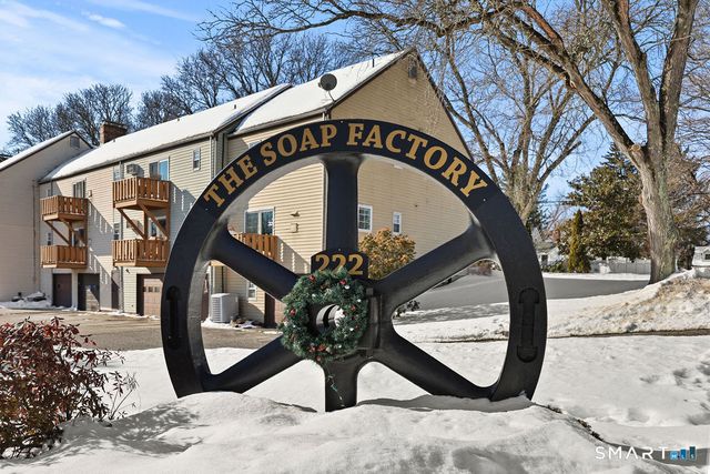 222 Williams Street East APT 223, Glastonbury, CT 06033