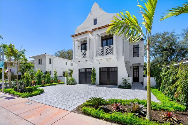 2710 S Le Jeune Rd, Coral Gables, FL 33134
