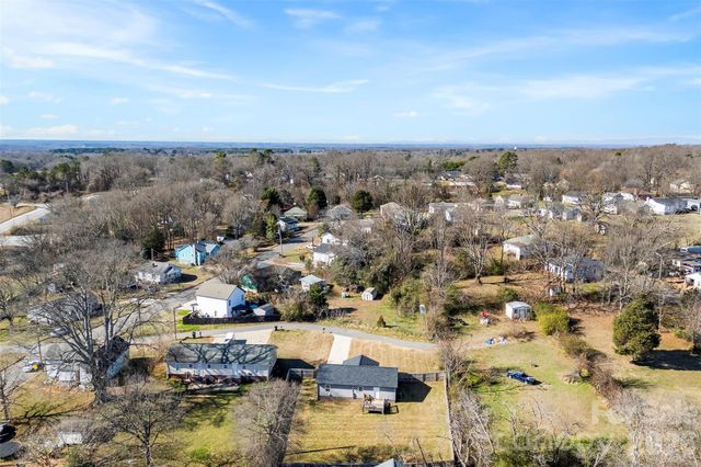 810 4th Street, Kings Mountain, NC 28086