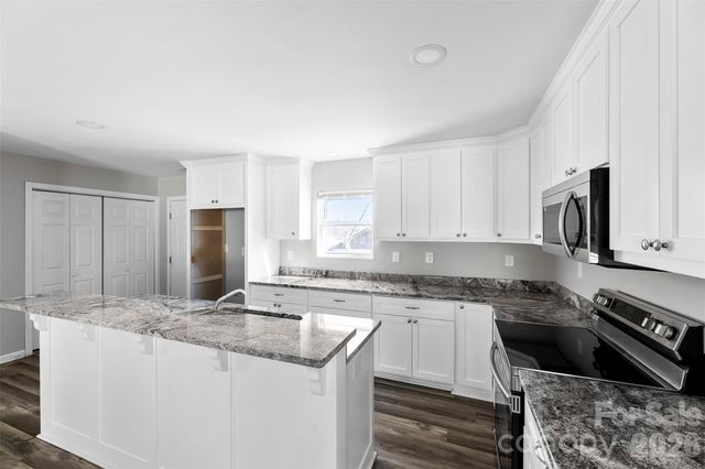 810 4th Street, Kings Mountain, NC 28086