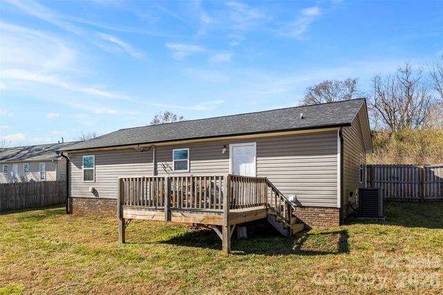 810 4th Street, Kings Mountain, NC 28086