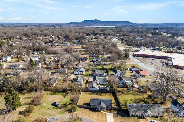 810 4th Street, Kings Mountain, NC 28086