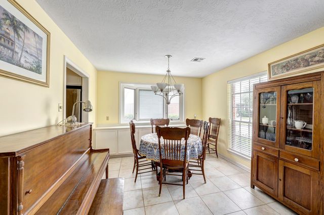 4715 Apollo Street, Houston, TX 77018