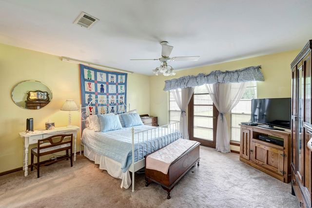 4715 Apollo Street, Houston, TX 77018