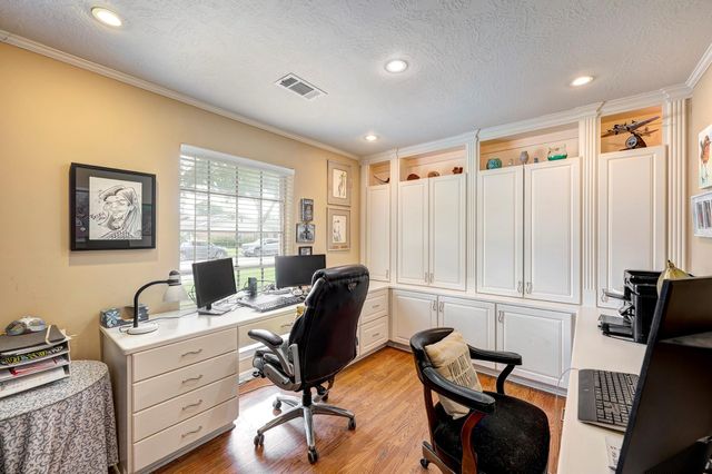 4715 Apollo Street, Houston, TX 77018