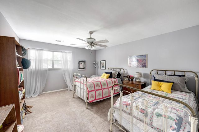 4715 Apollo Street, Houston, TX 77018