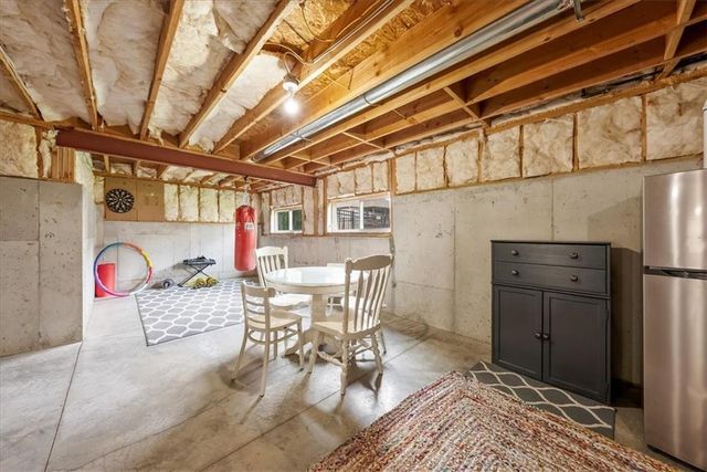 1224 Kingsland Circle, Raymore, MO 64083
