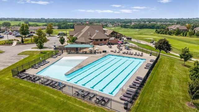 1224 Kingsland Circle, Raymore, MO 64083
