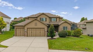 1224 Kingsland Circle, Raymore, MO 64083