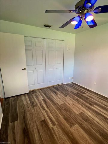 1158 SE 32nd ST, Cape Coral, FL 33904