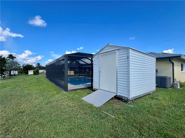 1158 SE 32nd ST, Cape Coral, FL 33904