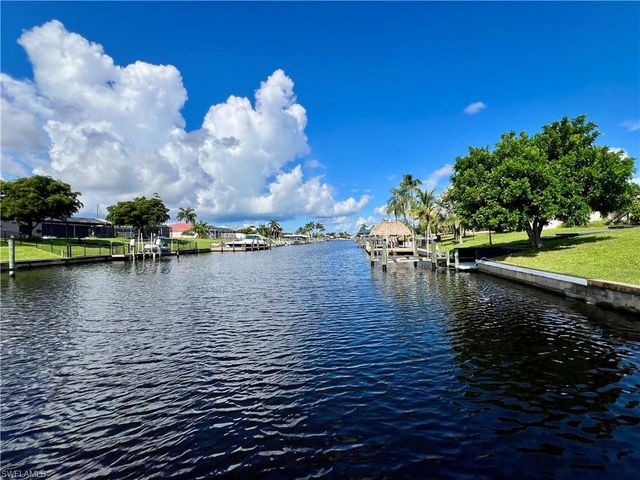 1158 SE 32nd ST, Cape Coral, FL 33904