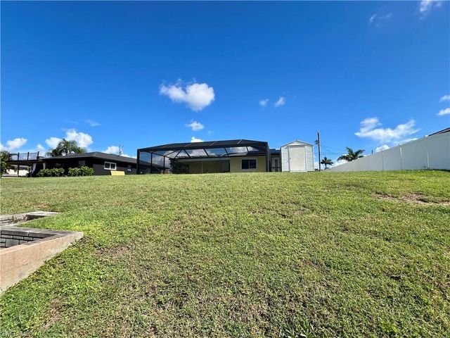 1158 SE 32nd ST, Cape Coral, FL 33904