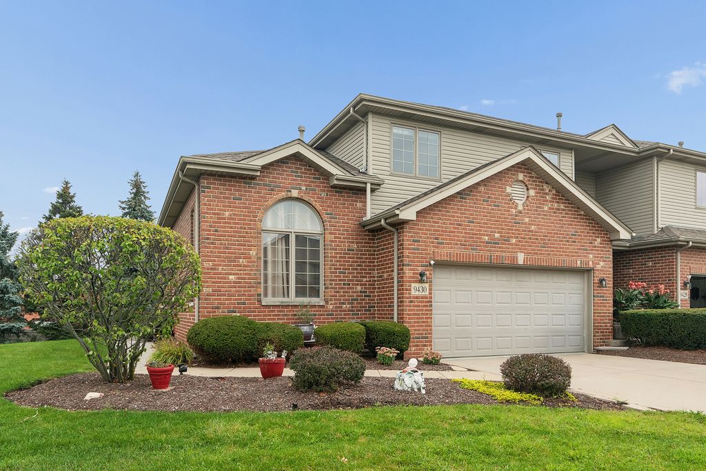9430 CALEDONIA Drive, Tinley Park, IL 60487 — exterior