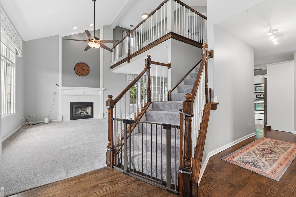 9430 CALEDONIA Drive, Tinley Park, IL 60487 — photo 2