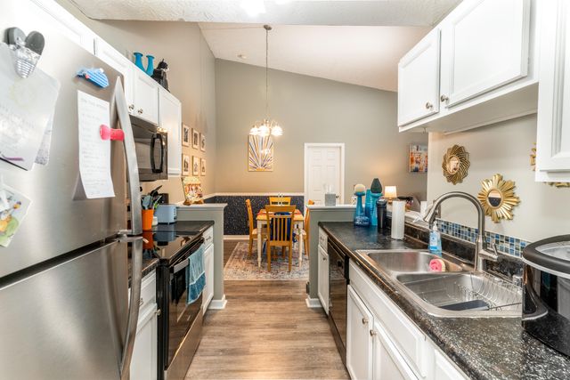 648 Friars Lane, 10, Florence, KY 41042
