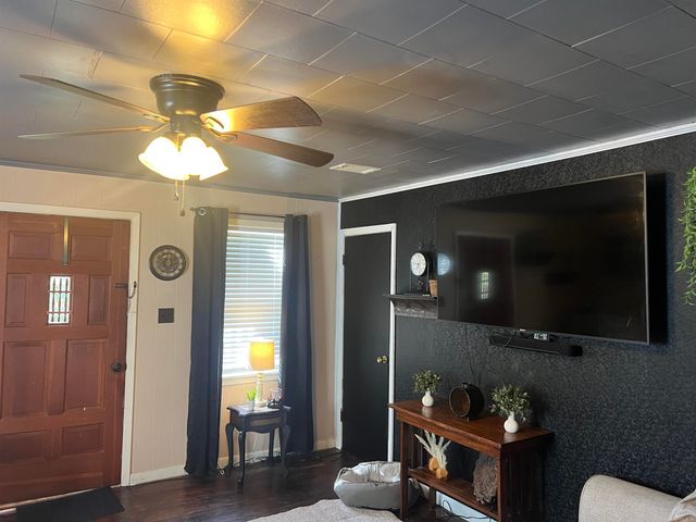 121 E Baldwin, White Hall, AR 71602