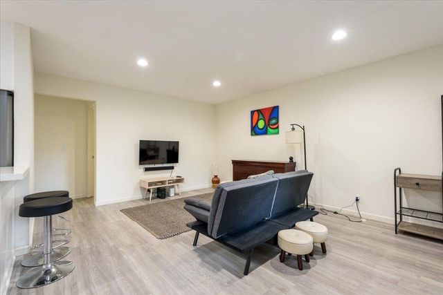 185 Union Avenue 35, Campbell, CA 95008