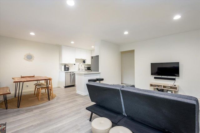 185 Union Avenue 35, Campbell, CA 95008