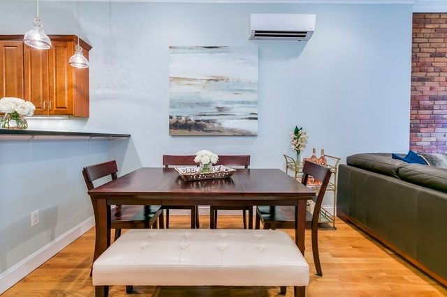 695 E 8th St 1, Boston, MA 02127