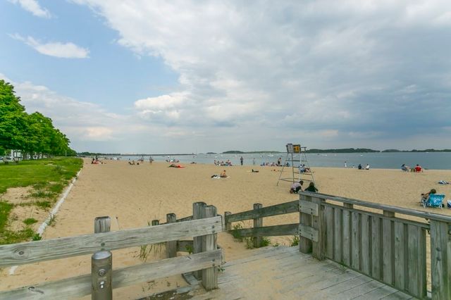 695 E 8th St 1, Boston, MA 02127