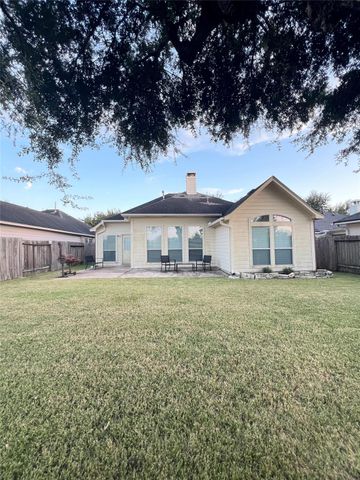 1410 Rogers Lake Lane, Richmond, TX 77407