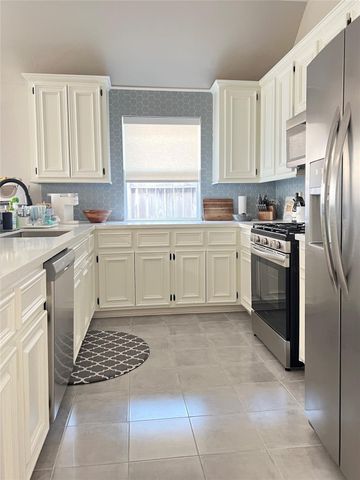 1410 Rogers Lake Lane, Richmond, TX 77407