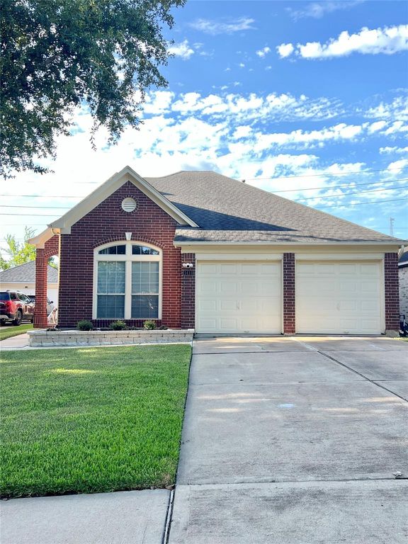 1410 Rogers Lake Lane, Richmond, TX 77407